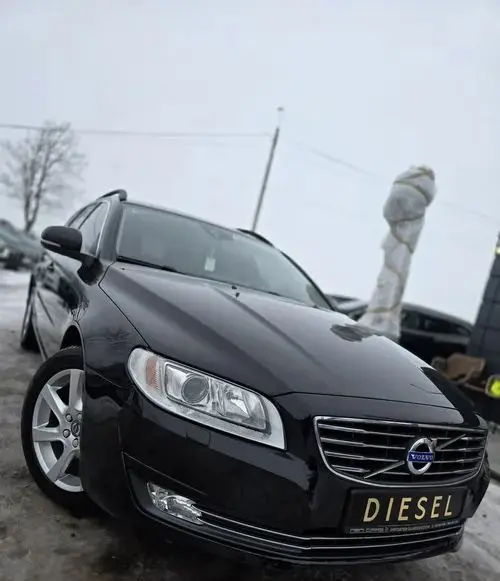 VOLVO V70 
