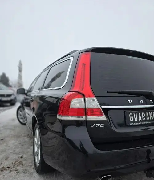 VOLVO V70 