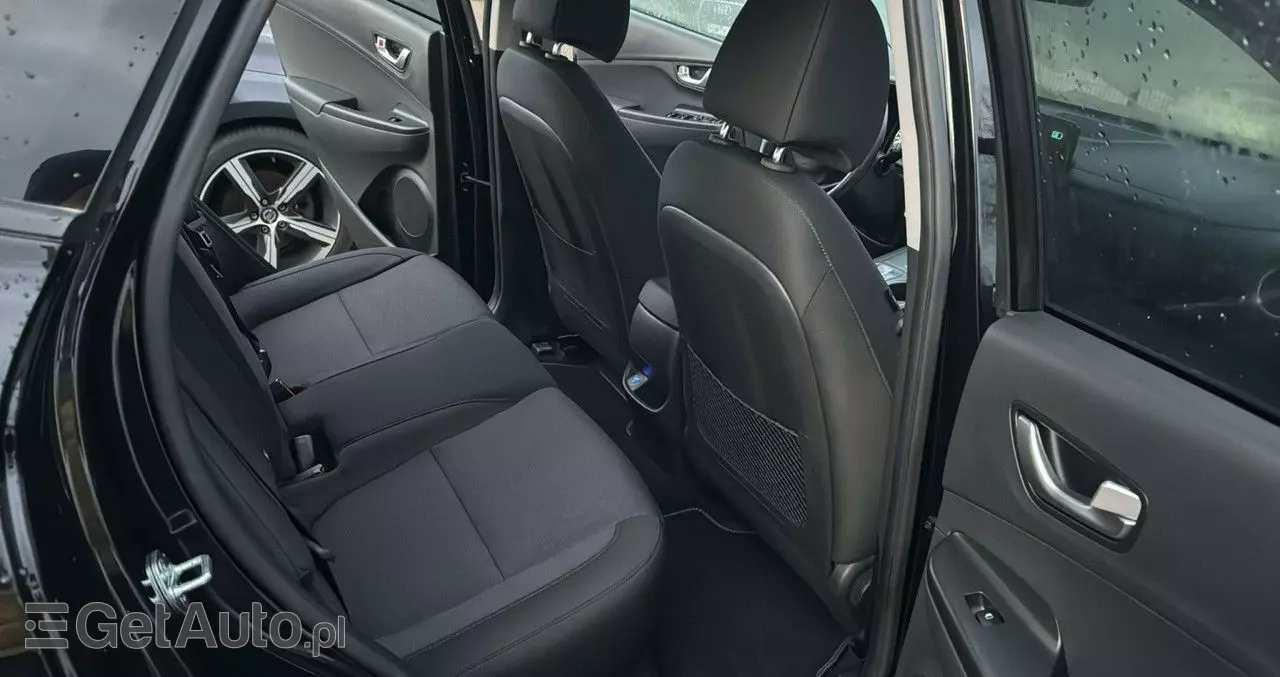 HYUNDAI Kona EV Trend