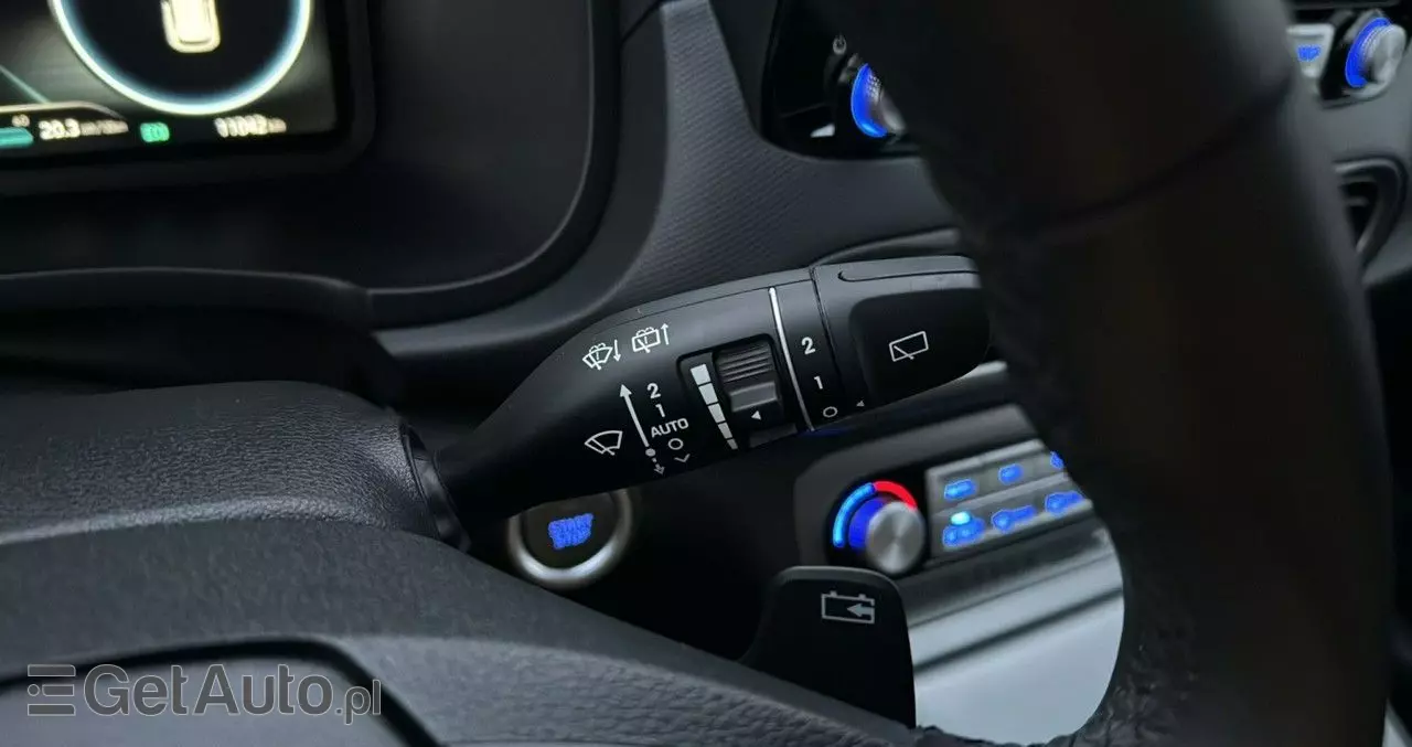 HYUNDAI Kona EV Trend