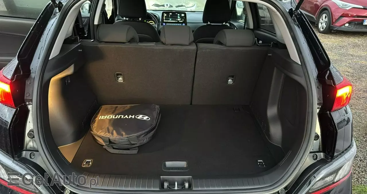 HYUNDAI Kona EV Trend