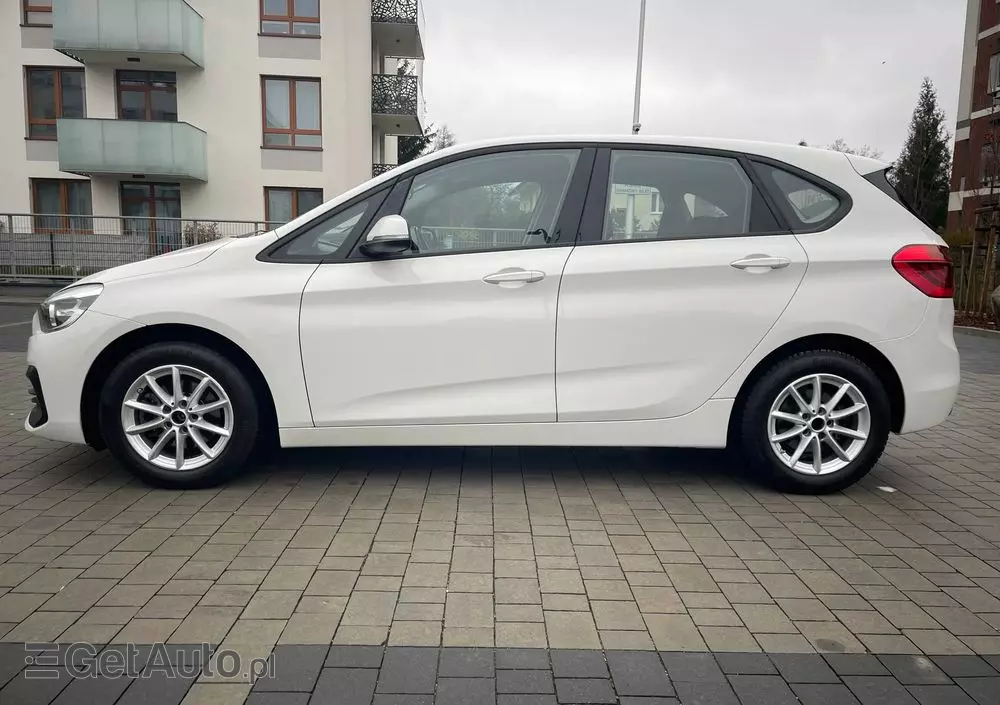 BMW Seria 2 216d