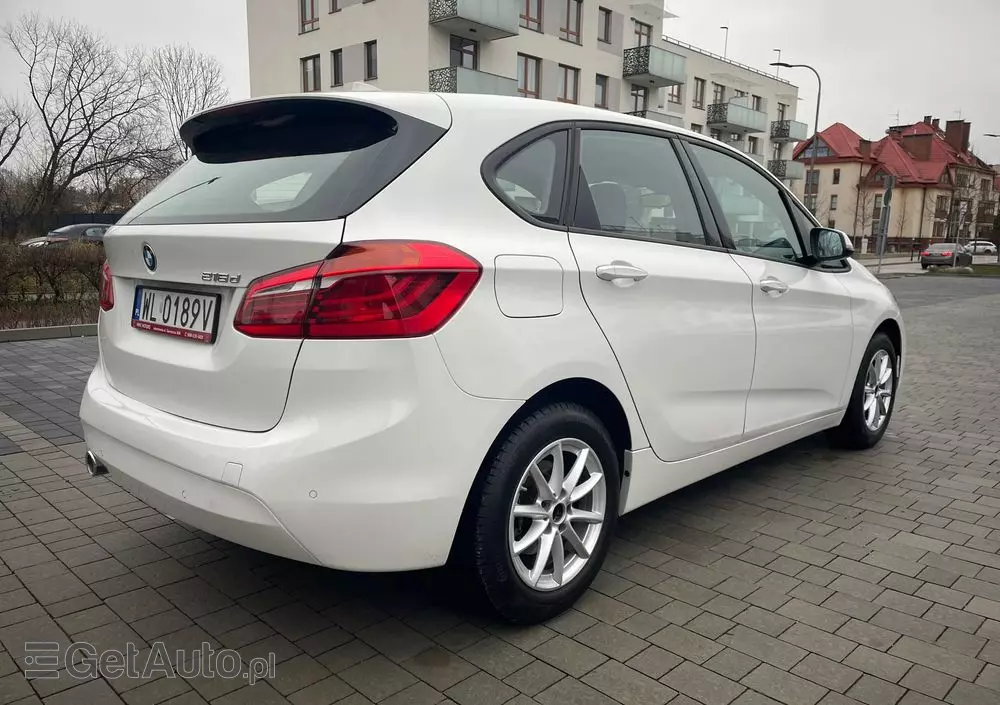 BMW Seria 2 216d