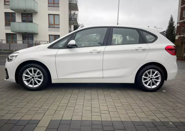 BMW Seria 2 216d