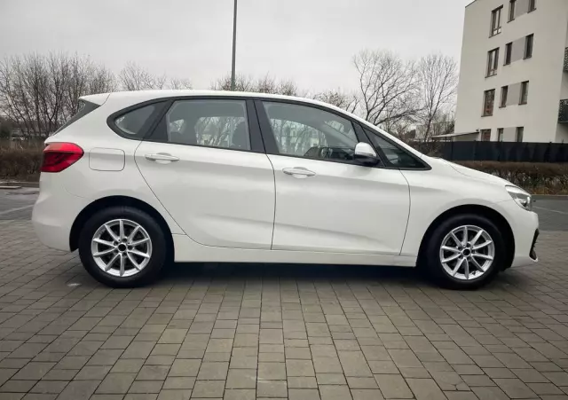 BMW Seria 2 216d