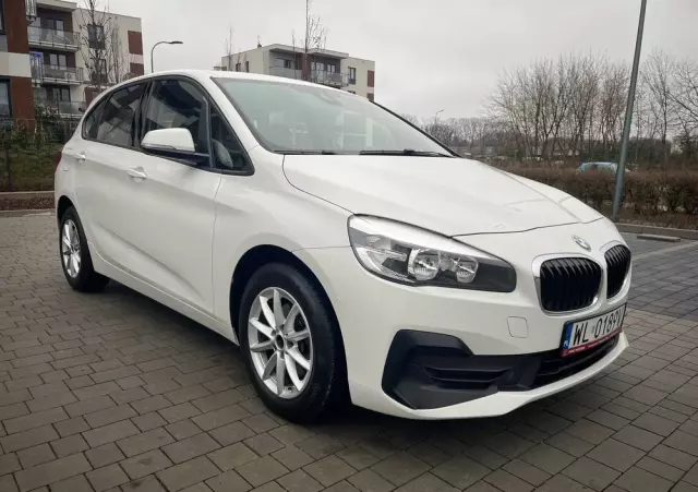 BMW Seria 2 216d
