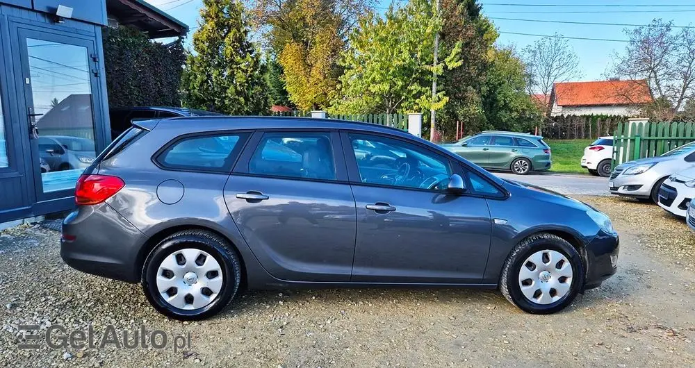 OPEL Astra 1.4 Turbo Exklusiv