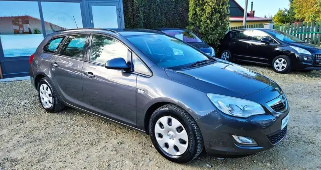 OPEL Astra 1.4 Turbo Exklusiv