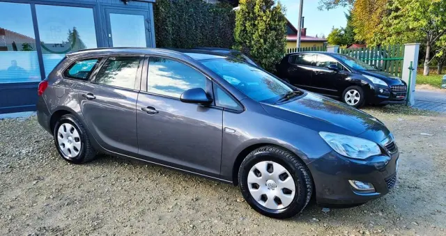 OPEL Astra 1.4 Turbo Exklusiv