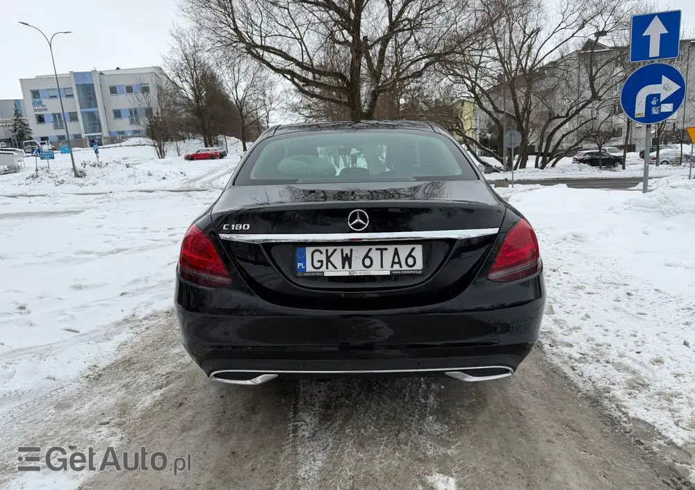 MERCEDES-BENZ Klasa C 180 Business Edition 9G-TRONIC