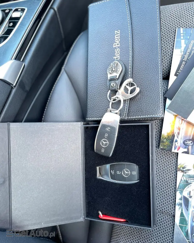 MERCEDES-BENZ Klasa C 180 Business Edition 9G-TRONIC