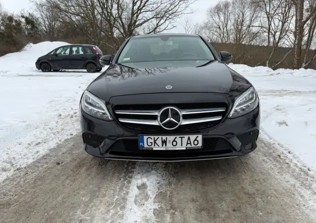 MERCEDES-BENZ Klasa C 180 Business Edition 9G-TRONIC