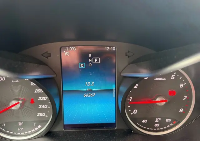 MERCEDES-BENZ Klasa C 180 Business Edition 9G-TRONIC