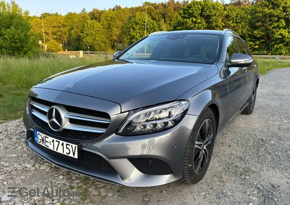 MERCEDES-BENZ Klasa C 220 d T 9G-TRONIC Avantgarde