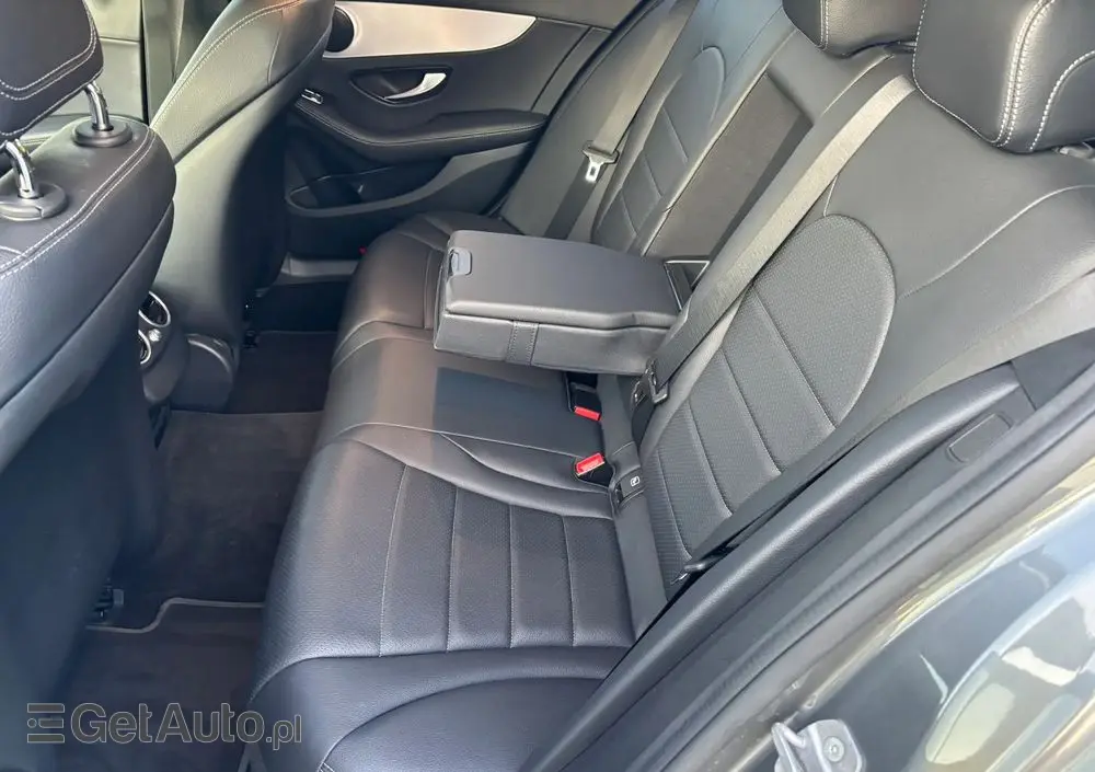 MERCEDES-BENZ Klasa C 220 d T 9G-TRONIC Avantgarde