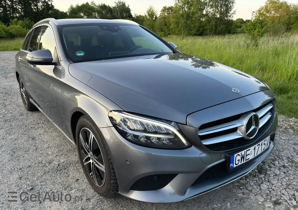 MERCEDES-BENZ Klasa C 220 d T 9G-TRONIC Avantgarde