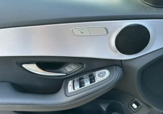 MERCEDES-BENZ Klasa C 220 d T 9G-TRONIC Avantgarde