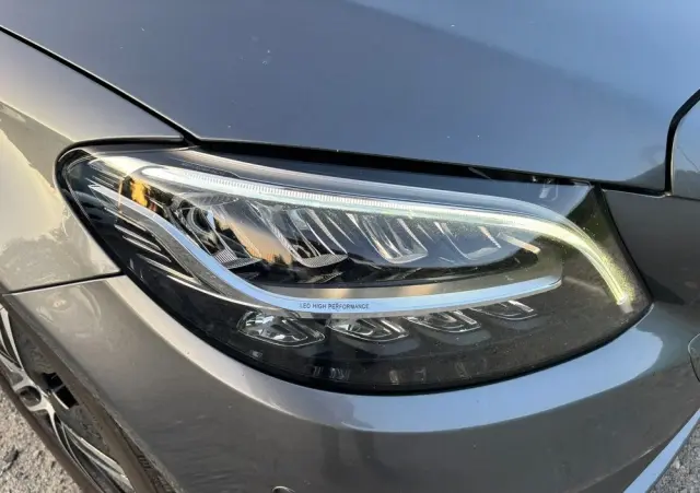 MERCEDES-BENZ Klasa C 220 d T 9G-TRONIC Avantgarde