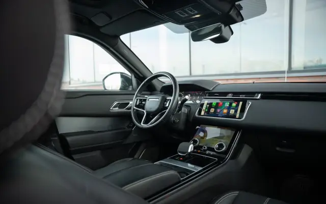 LAND ROVER Range Rover Velar D200 S