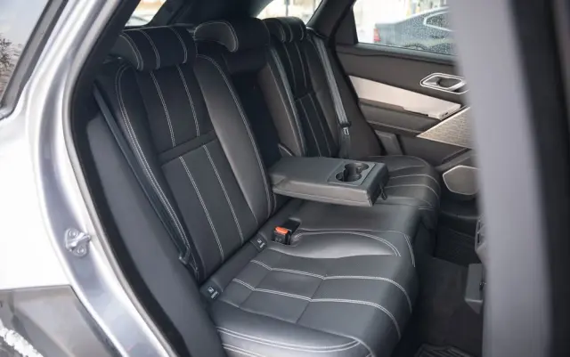 LAND ROVER Range Rover Velar D200 S