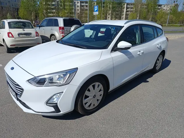 FORD Focus Active Business