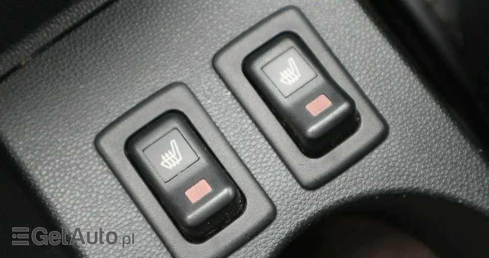 MAZDA 5 2.0 MZR-DISI i-stop Sports-Line