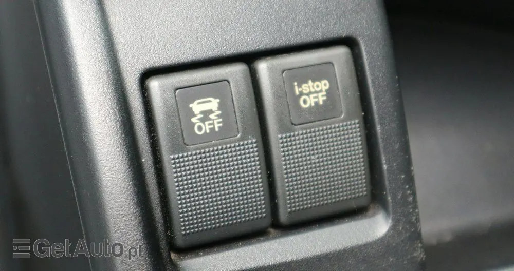 MAZDA 5 2.0 MZR-DISI i-stop Sports-Line