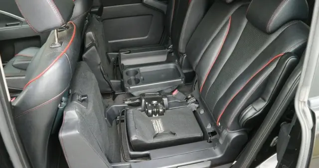 MAZDA 5 2.0 MZR-DISI i-stop Sports-Line