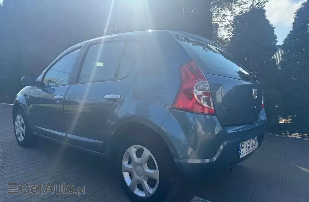 DACIA Sandero 