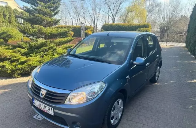 DACIA Sandero 