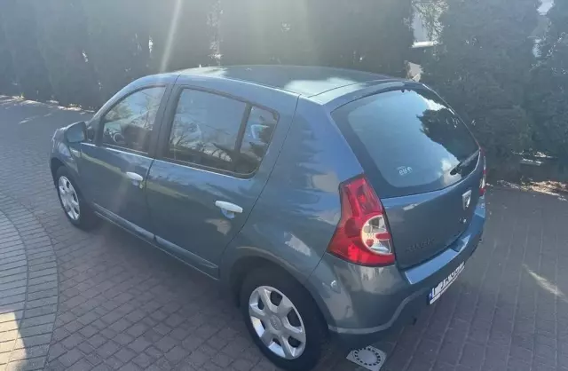 DACIA Sandero 