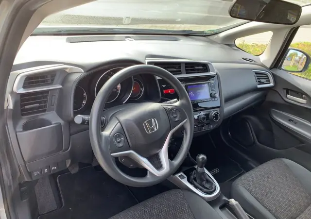 HONDA Jazz 1.3 i-VTEC Comfort
