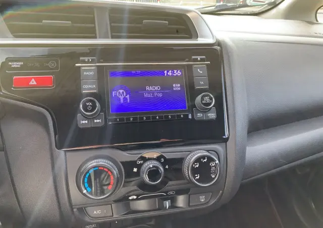 HONDA Jazz 1.3 i-VTEC Comfort