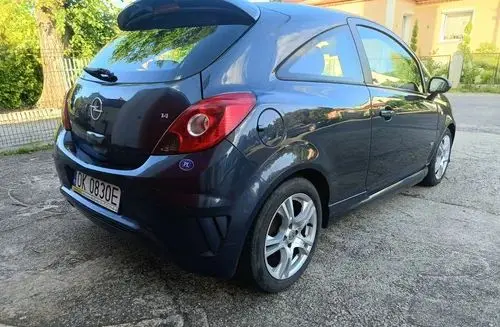 OPEL Corsa 