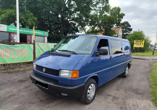 VOLKSWAGEN T4 