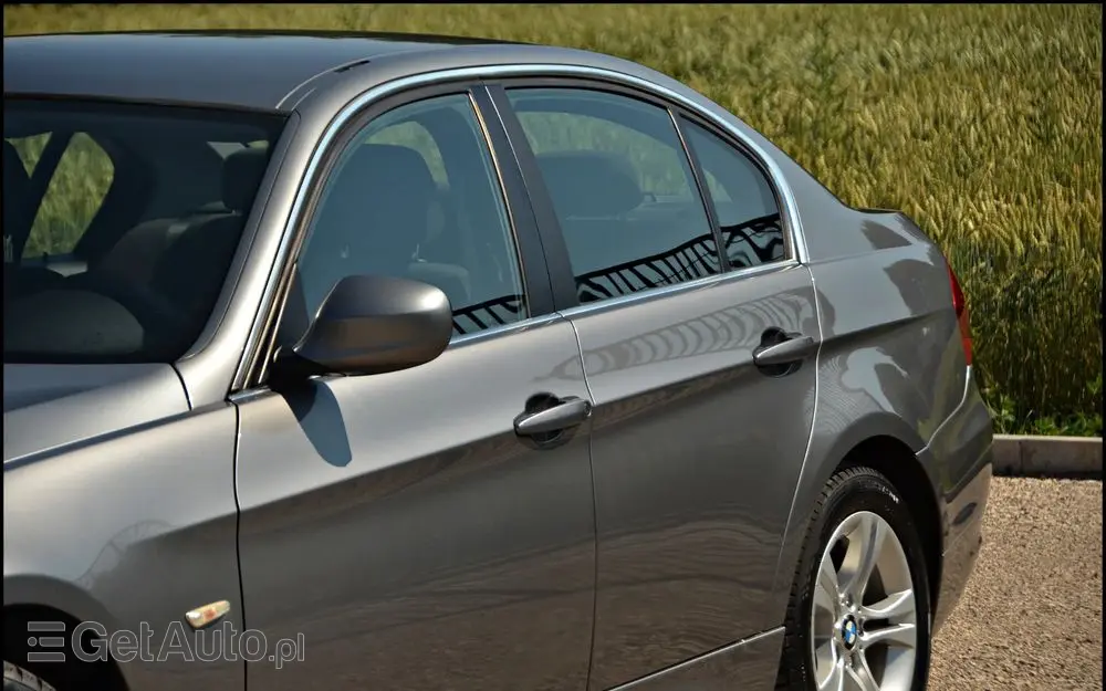 BMW Seria 3 318d