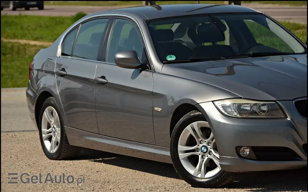 BMW Seria 3 318d