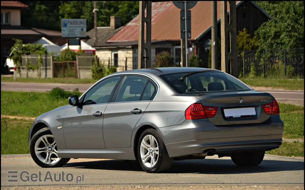 BMW Seria 3 318d