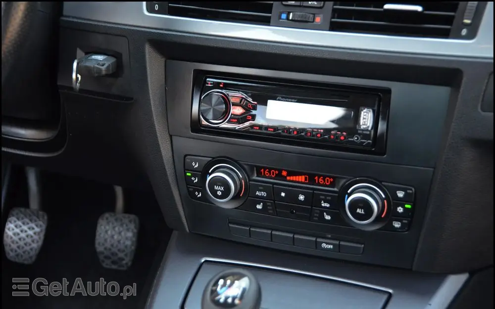 BMW Seria 3 318d