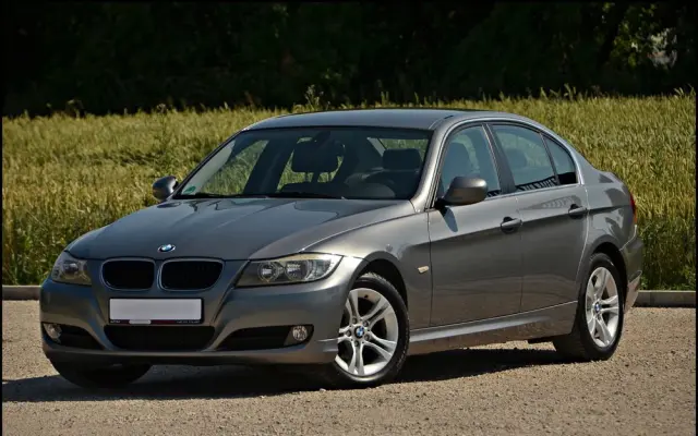 BMW Seria 3 318d