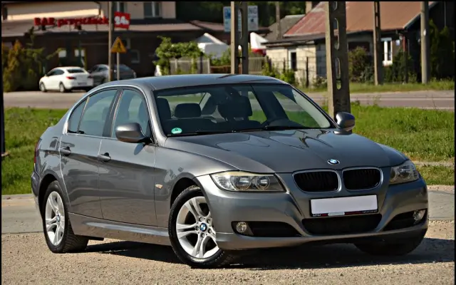 BMW Seria 3 318d