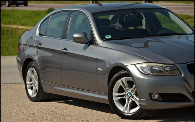 BMW Seria 3 318d