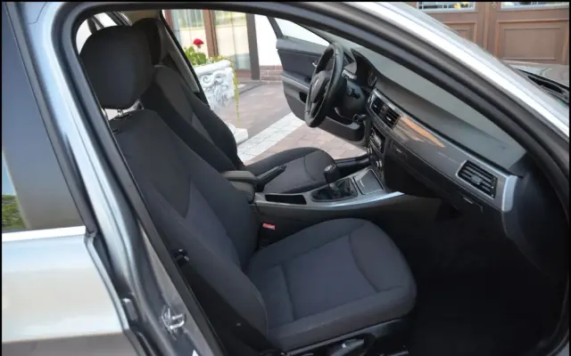 BMW Seria 3 318d
