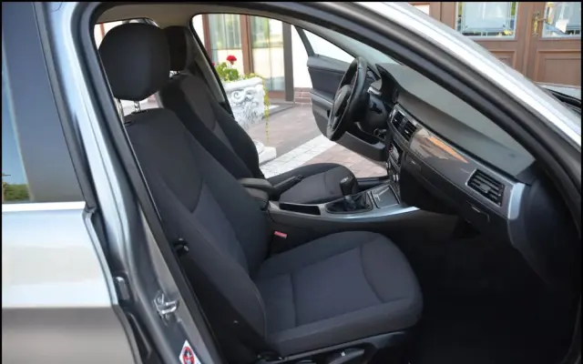 BMW Seria 3 318d