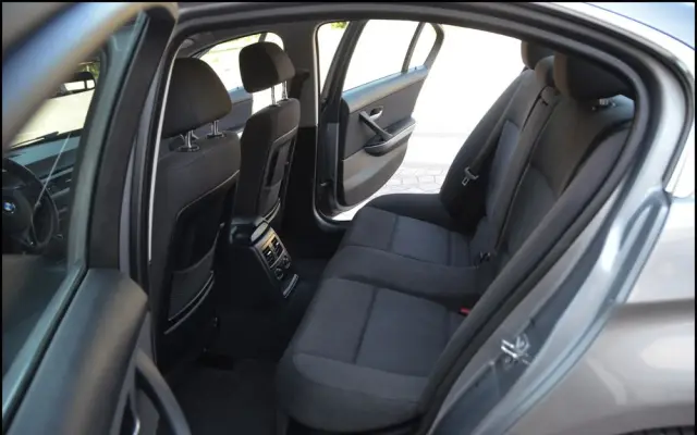 BMW Seria 3 318d