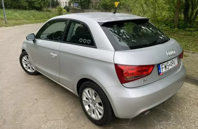 AUDI A1 