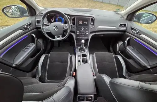 RENAULT Megane 