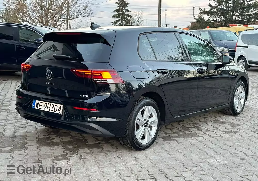 VOLKSWAGEN Golf VIII 1.5 eTSI Life DSG