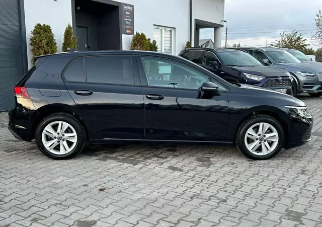 VOLKSWAGEN Golf VIII 1.5 eTSI Life DSG