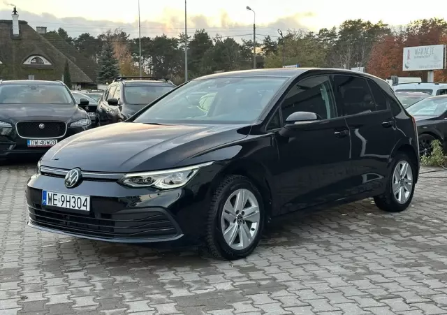 VOLKSWAGEN Golf VIII 1.5 eTSI Life DSG